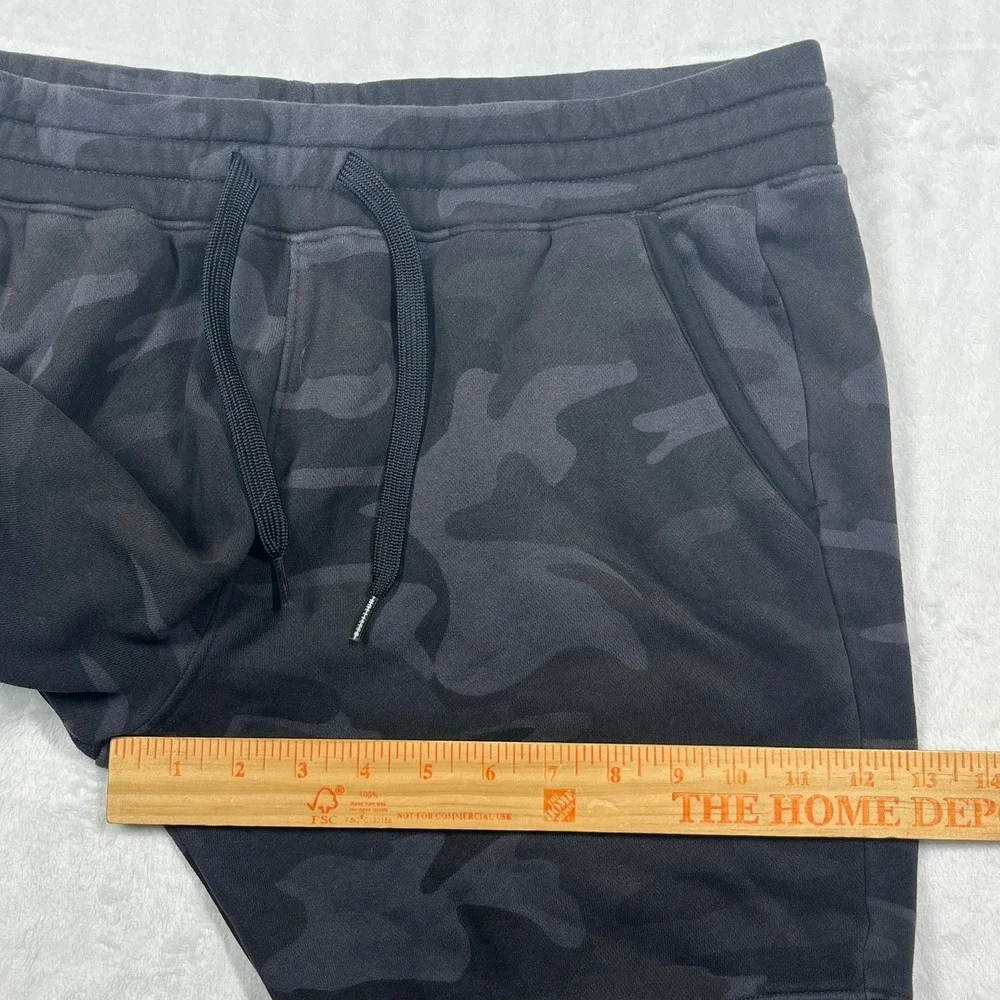Hollister Joggers Mens M Black Gray Camo Reflective Graphic Fleece Sweatpant